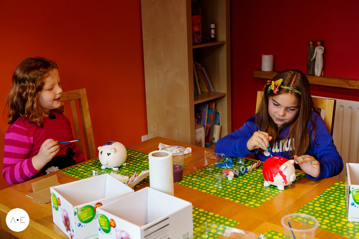 bridesmaids painting before wedding captured by Alison Edwards Photography Nottingham wedding photographer
